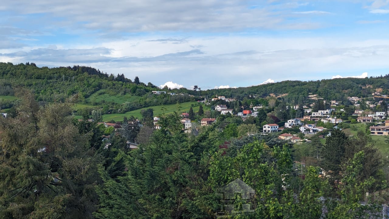 Villa/House For Sale in Saintdidieraumontd'or HH15520830