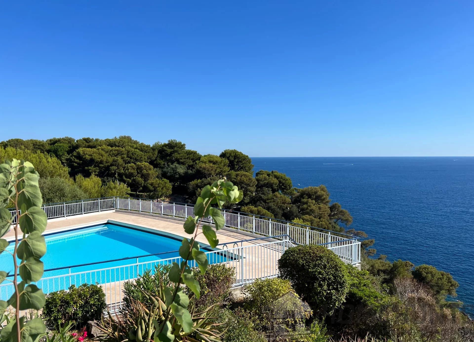 Apartment For Sale in Roquebrune Cap Martin HH15558245