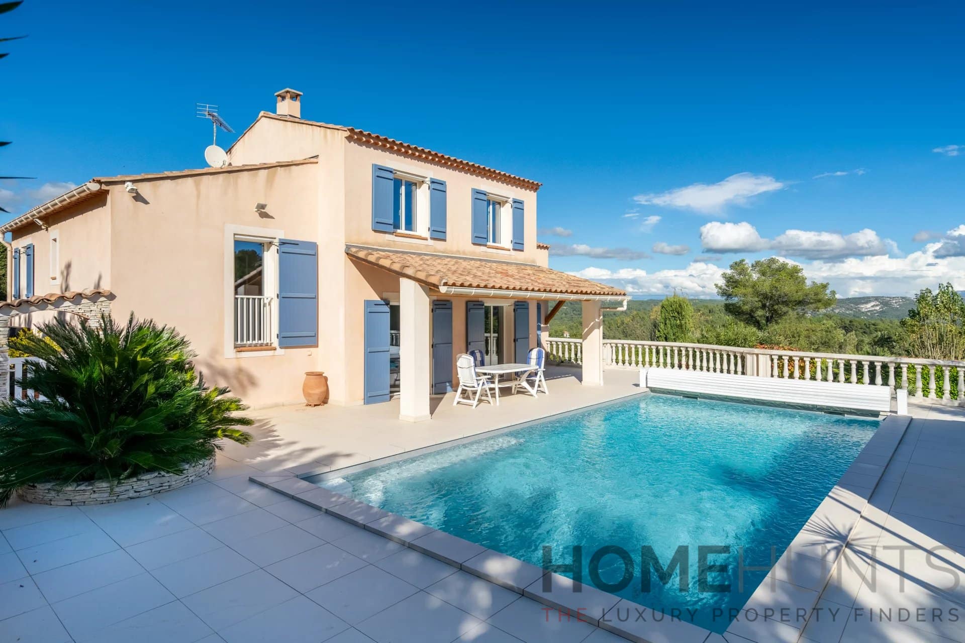 Villa/House For Sale in Peypin HH15561428