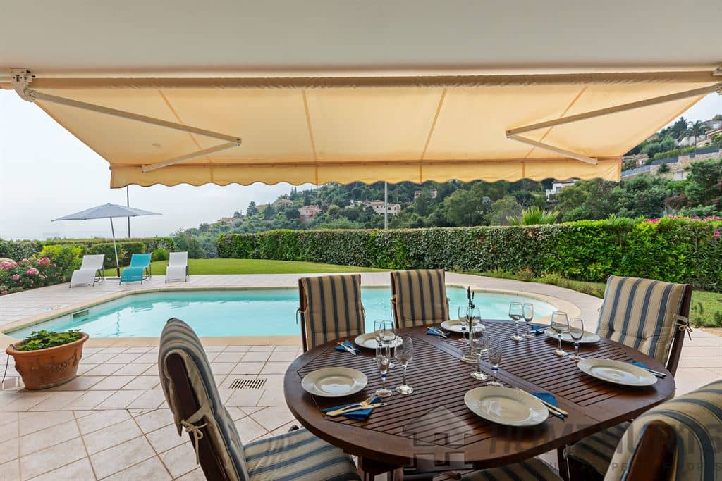 4 Bedroom Apartment in Mandelieu La Napoule 4