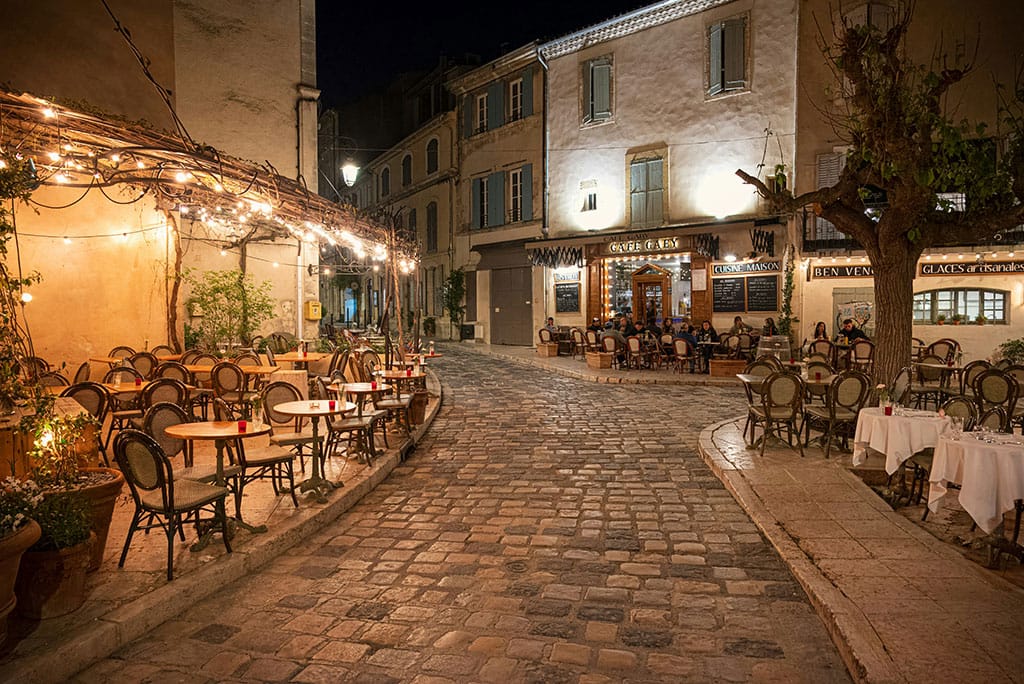Photo of a street in Lourmarin in the luberon, France