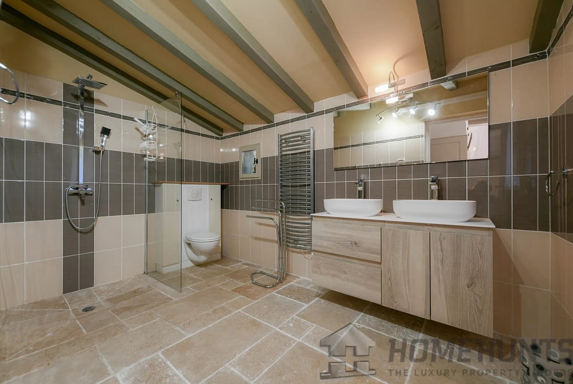 property_HH-15638543-21