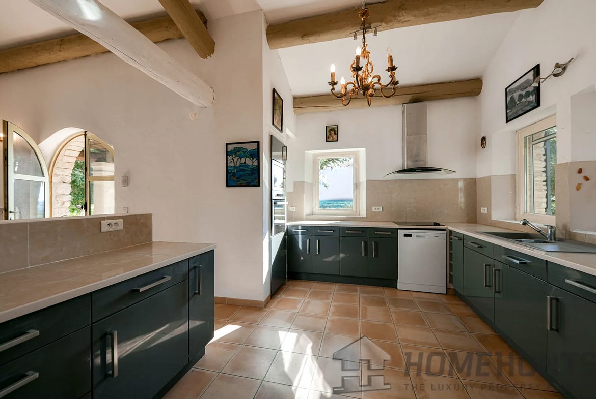 property_HH-15638543-7