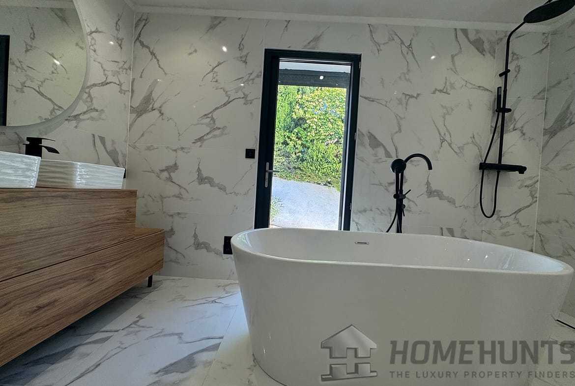 property_HH-15914400-11