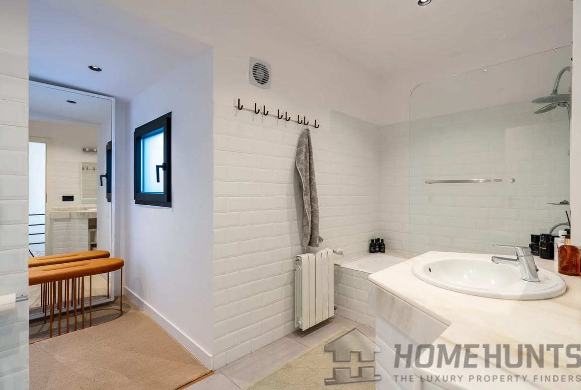 property_HH-15627107-16