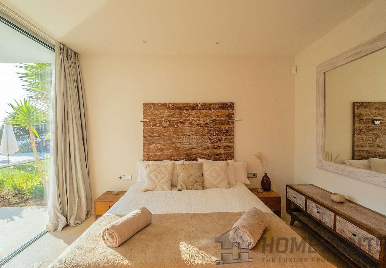 property_HH-15952700-14