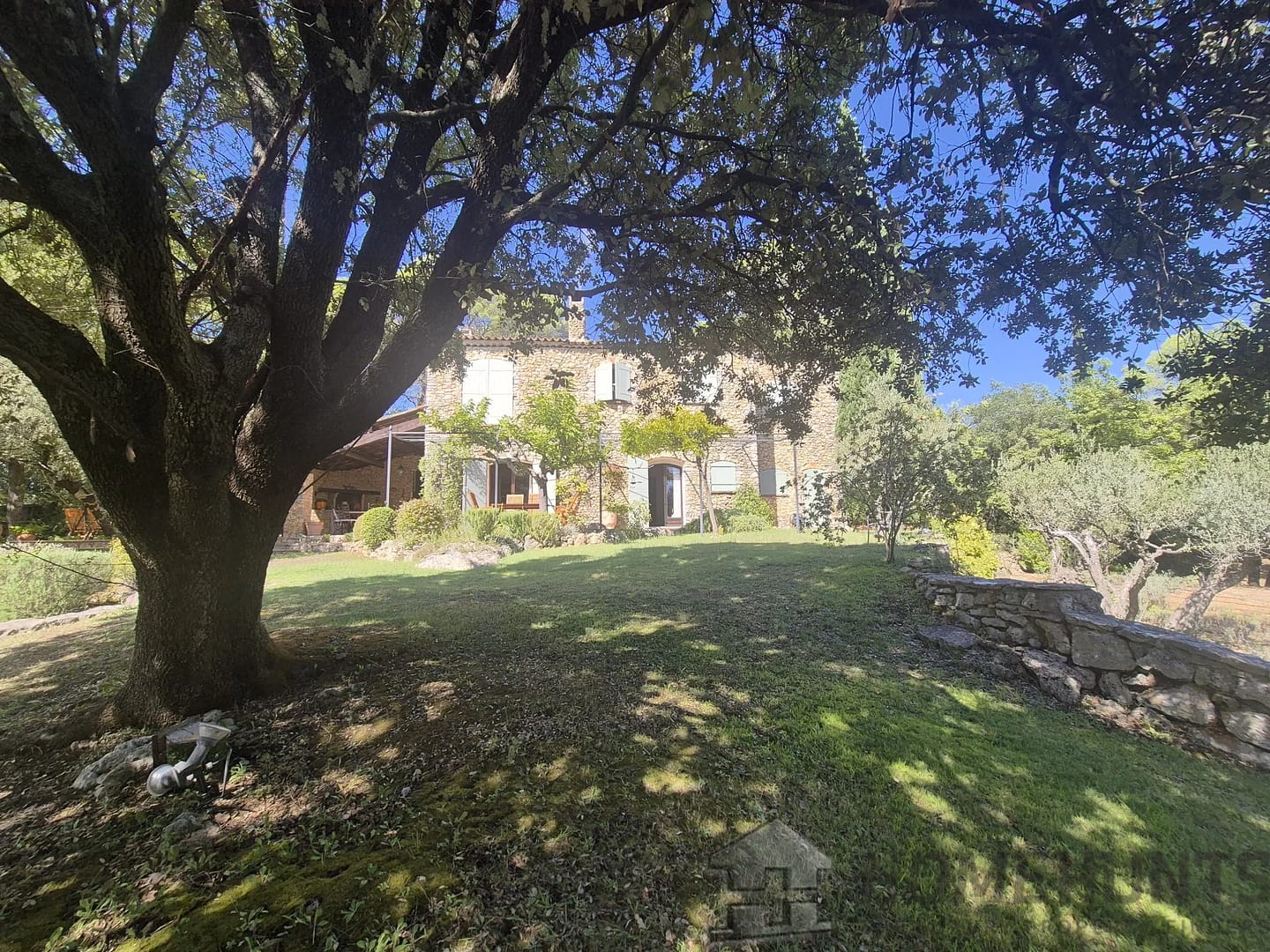 property_HH-15917446-11