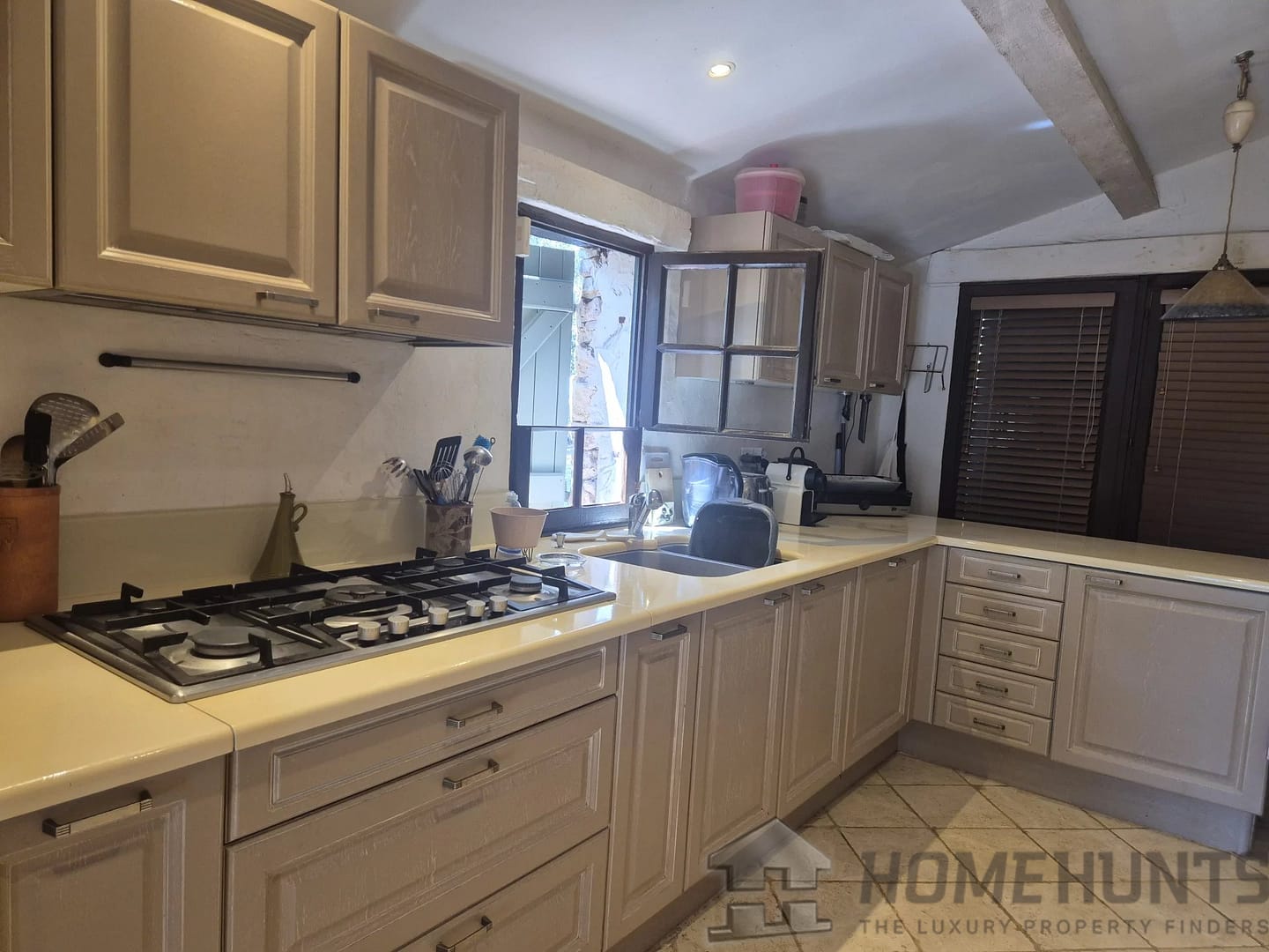 property_HH-15917446-16