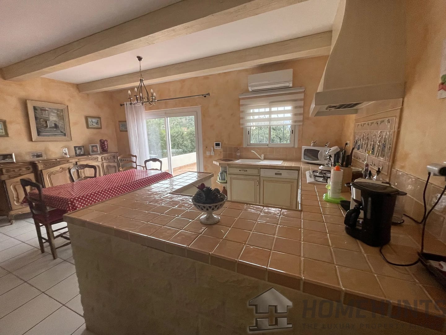 property_HH-15955090-10