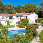 7 Bedroom Villa/House in Roquefort Les Pins 11