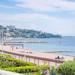 2 Bedroom Apartment in Cannes 4