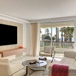 2 Bedroom Apartment in Cannes 8