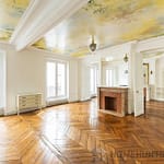 3 Bedroom Apartment in Paris 8th (Golden Triangle - Parc Monceau) 11