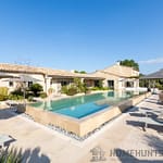 5 Bedroom Villa/House in St Remy De Provence 5