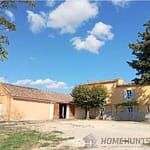 4 Bedroom Vineyard in Cairanne 5