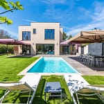 4 Bedroom Villa/House in Aix En Provence 12