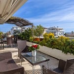 2 Bedroom Apartment in Cannes 4