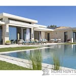 7 Bedroom Villa/House in Roquefort Les Pins 9