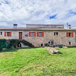 7 Bedroom Villa/House in Sault 9