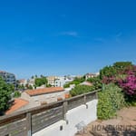 4 Bedroom Apartment in Marseille 8