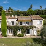 5 Bedroom Villa/House in St Paul 8
