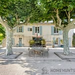 6 Bedroom Villa/House in Eyragues 9
