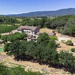 Villa/House in Ansouis 15