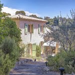 4 Bedroom Villa/House in Valbonne 2