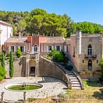 10 Bedroom Castle/Estates in Lourmarin 6