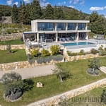 6 Bedroom Villa/House in Chateauneuf Grasse 3