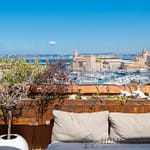 2 Bedroom Apartment in Marseille 10