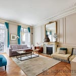 2 Bedroom Apartment in Paris 8th (Golden Triangle - Parc Monceau) 10