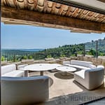 6 Bedroom Villa/House in Gordes 13