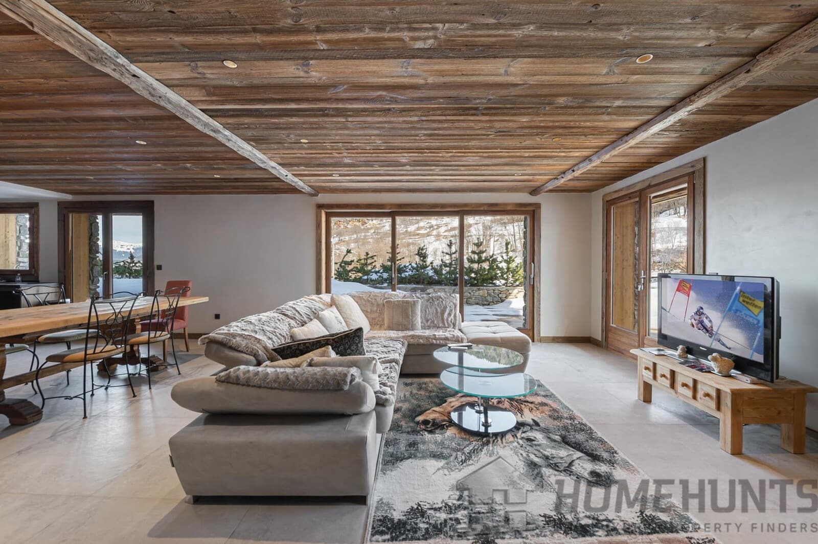 5 Bedroom Apartment in Meribel 10