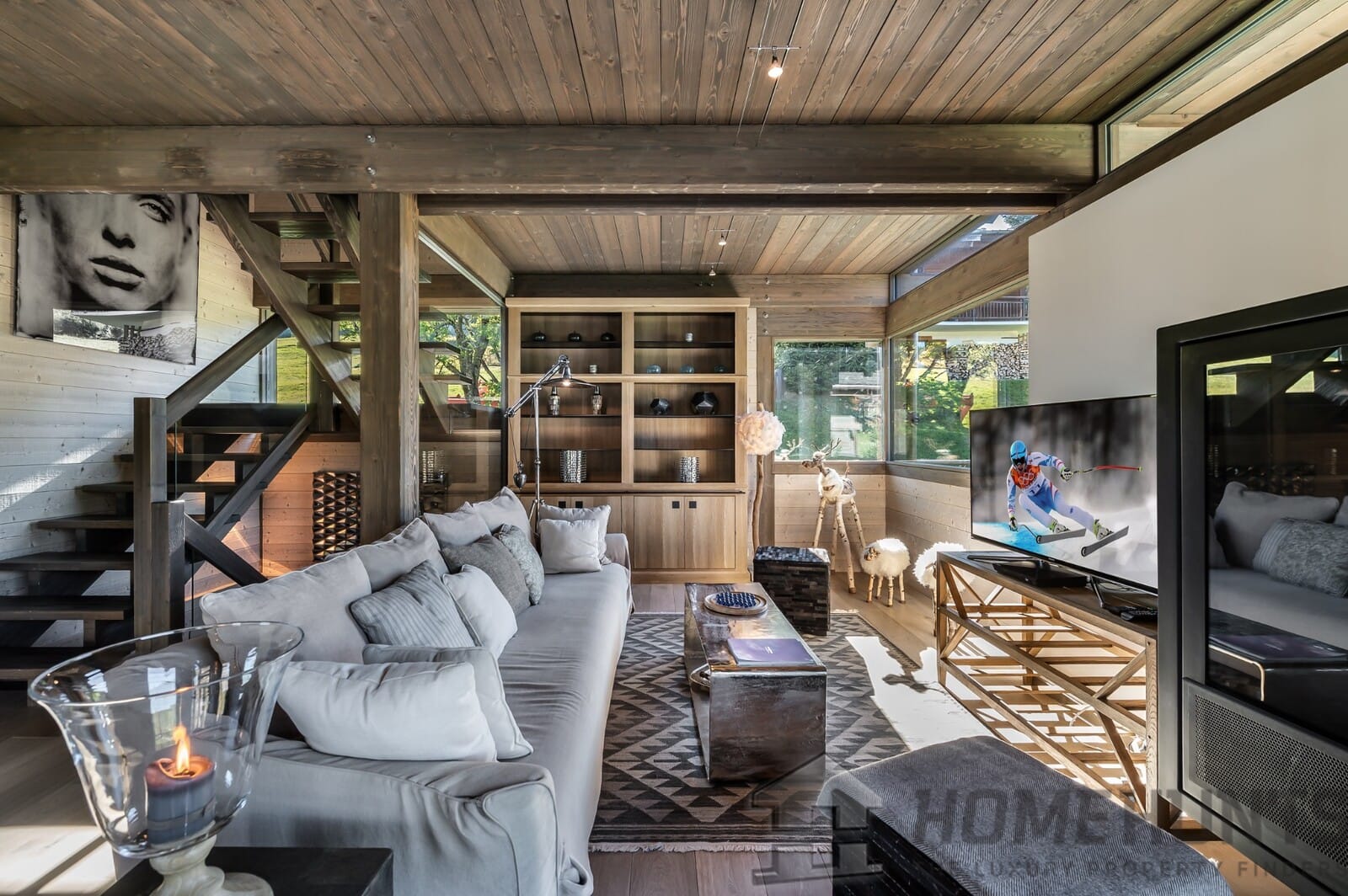 4 Bedroom Chalet in Megeve 17