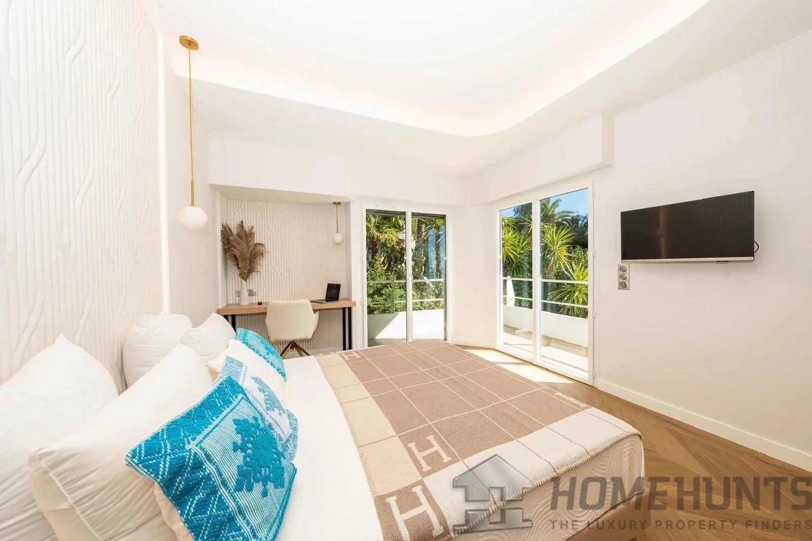 property_HH-15891184-11