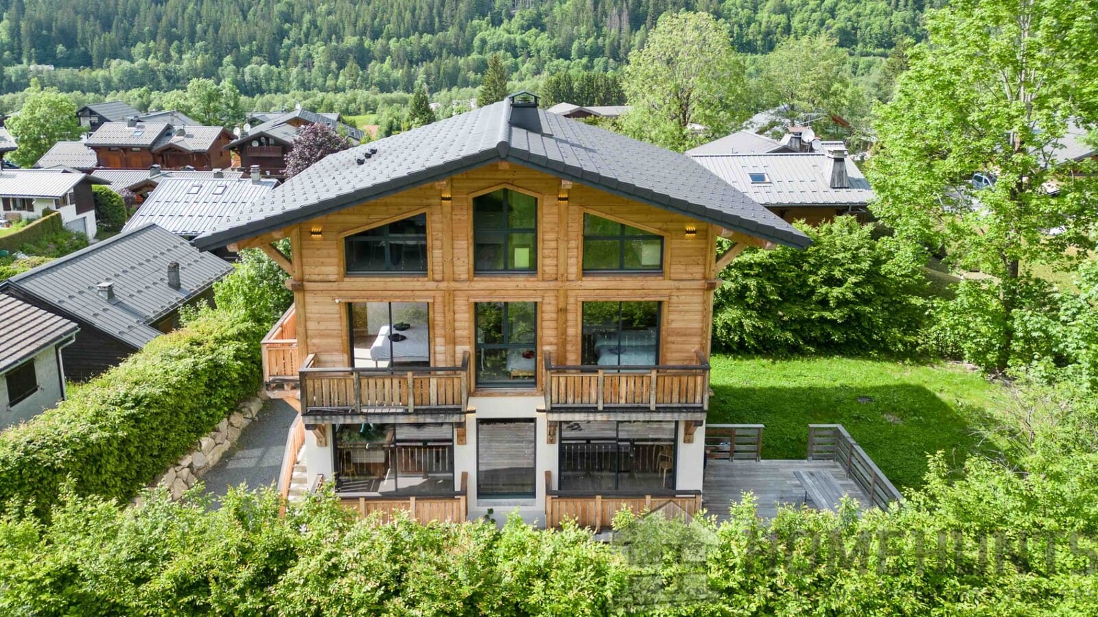 8 Bedroom Chalet in Les Houches 10