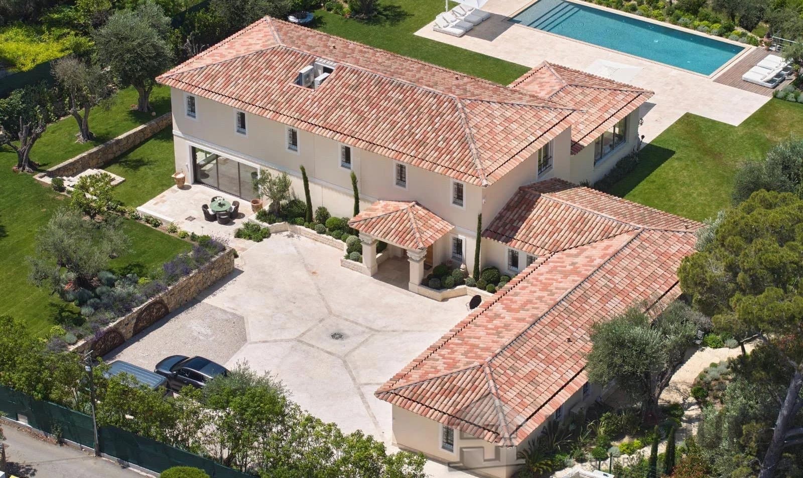 6 Bedroom Villa/House in Mougins 7