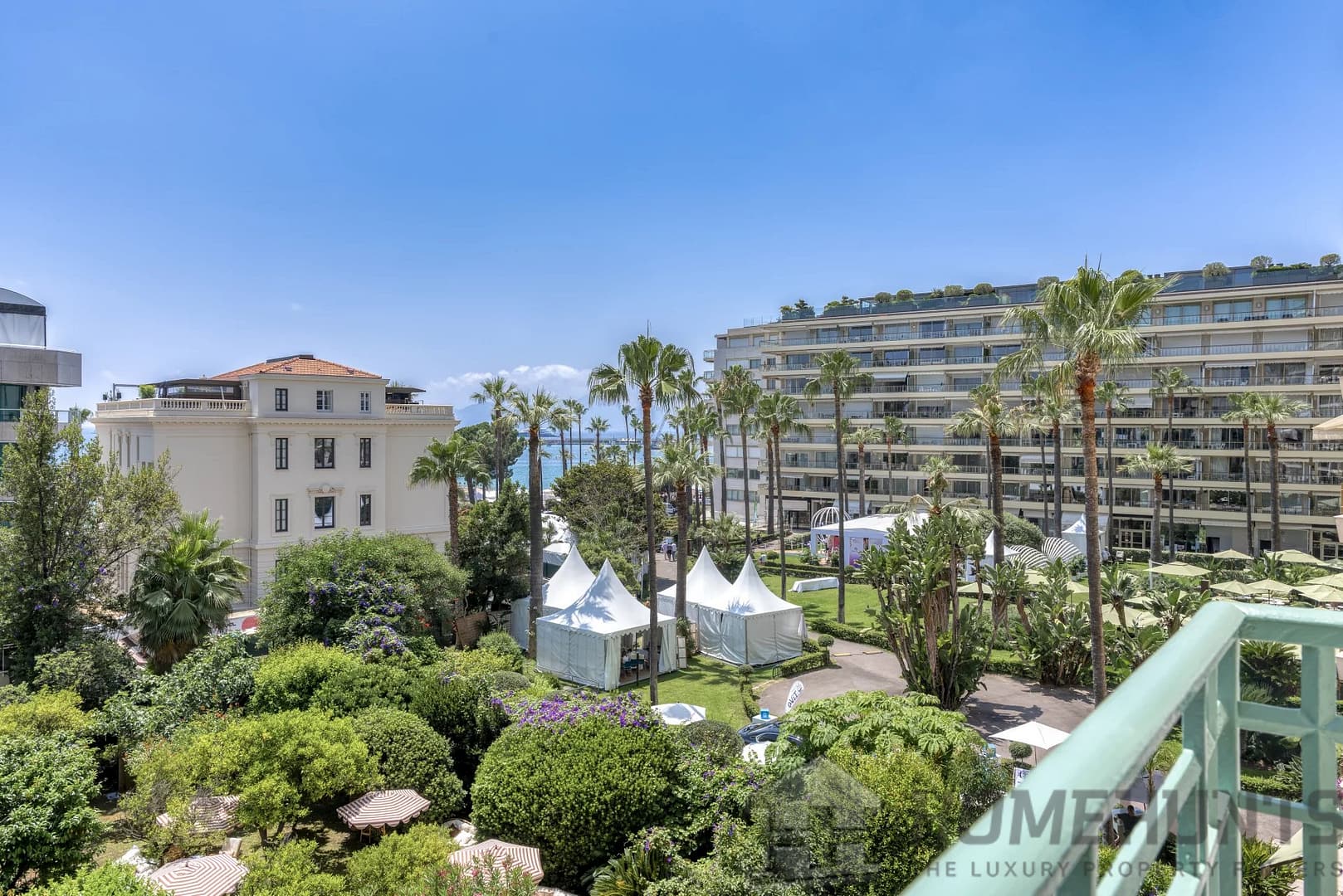 3 Bedroom Apartment in Cannes 15