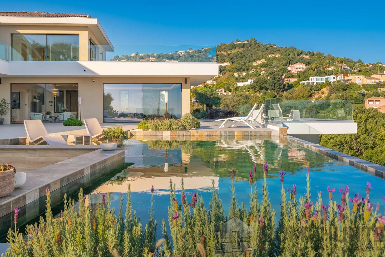 property_HH-15977917-2