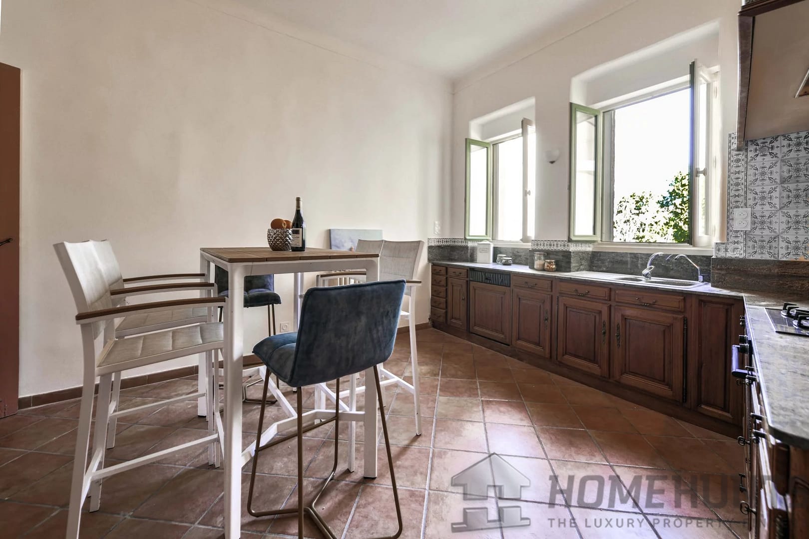 property_HH-15432566-8