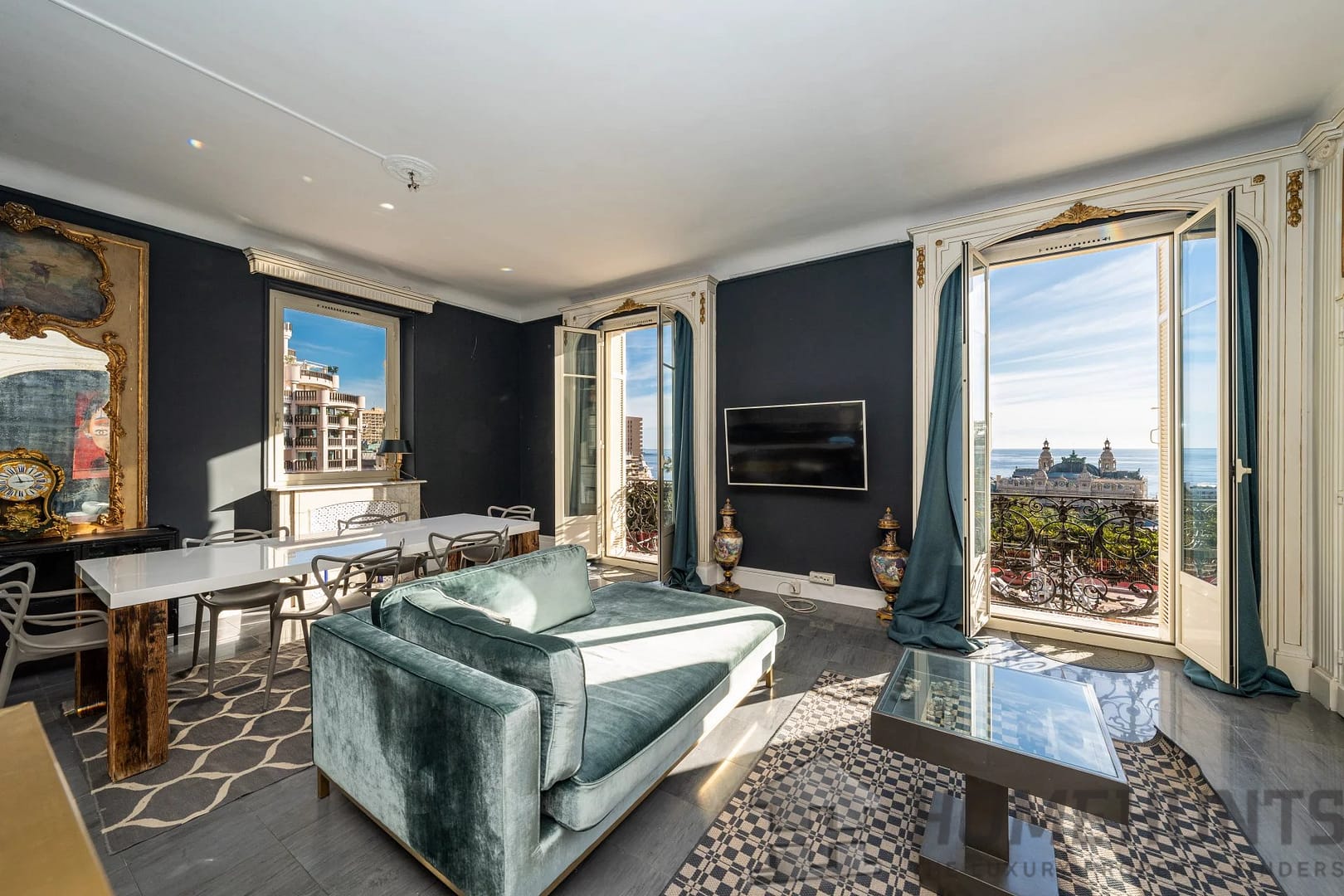 2 Bedroom Apartment in Monaco 9