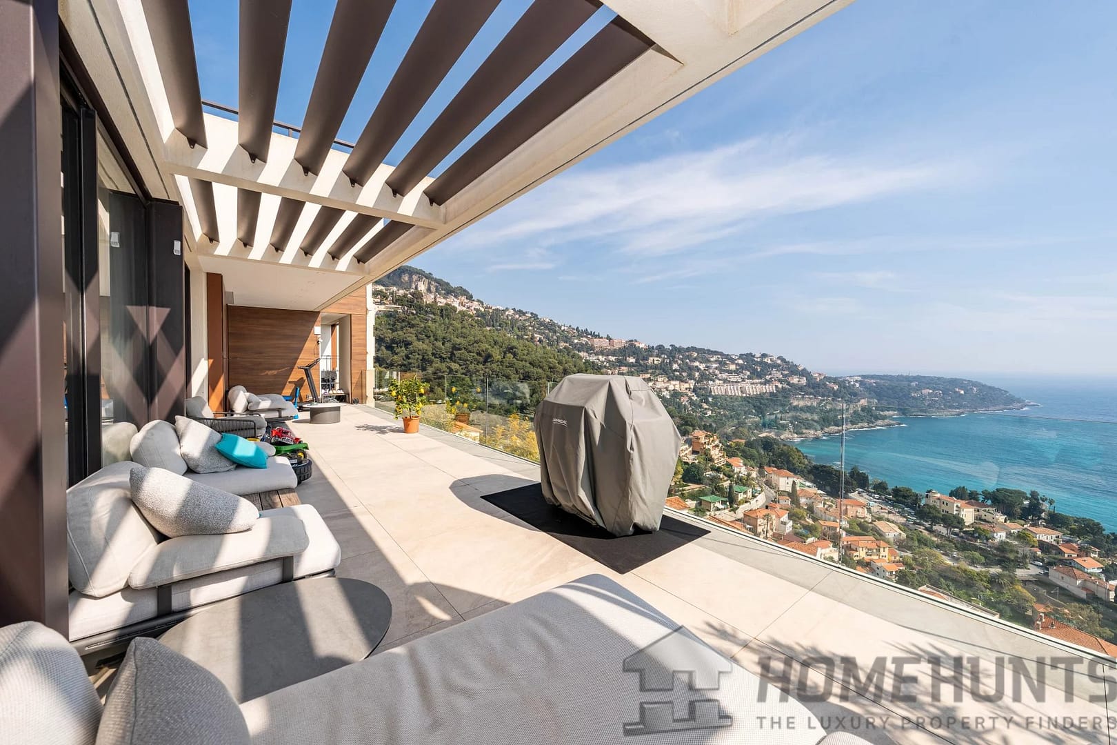 2 Bedroom Apartment in Roquebrune Cap Martin 9