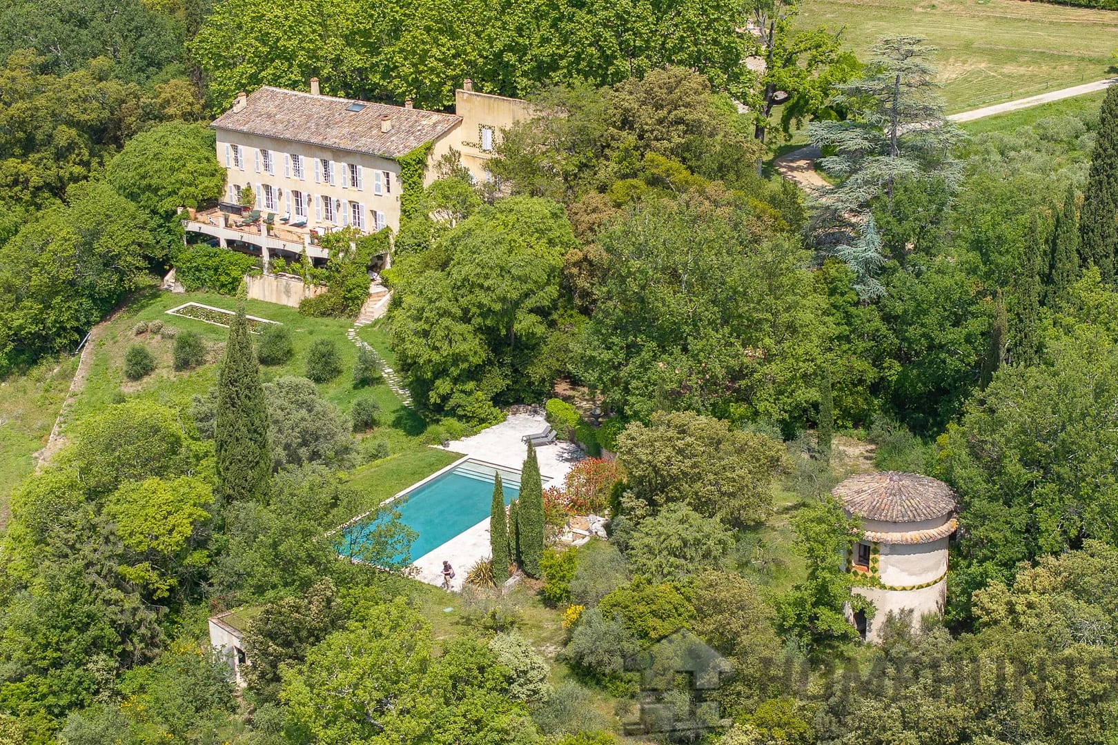 11 Bedroom Villa/House in Lorgues 6