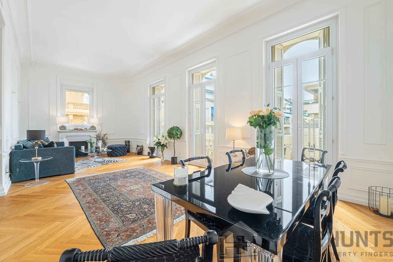 3 Bedroom Apartment in Nice 2