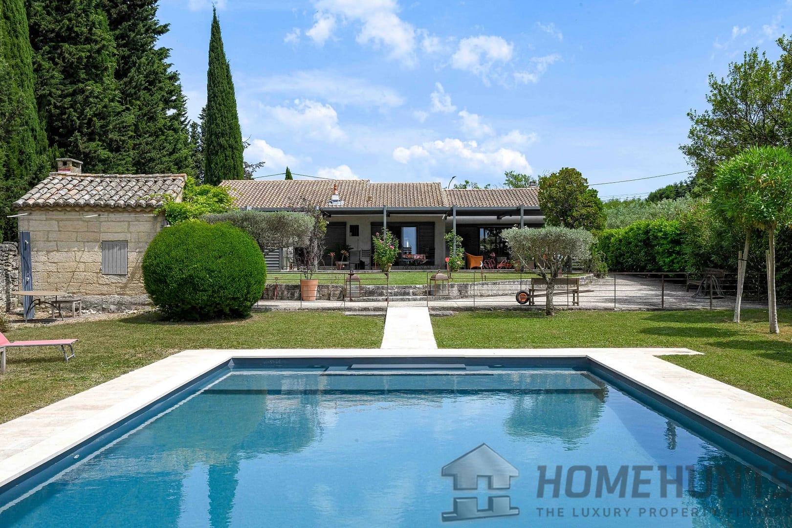 5 Bedroom Villa/House in Uzes 10