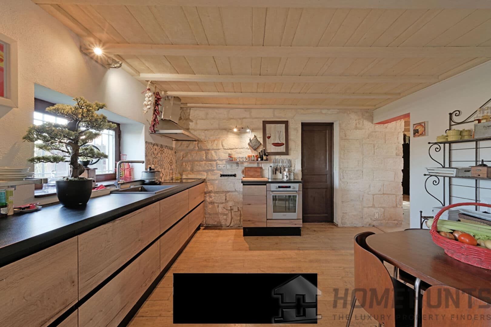 property_HH-15902677-8