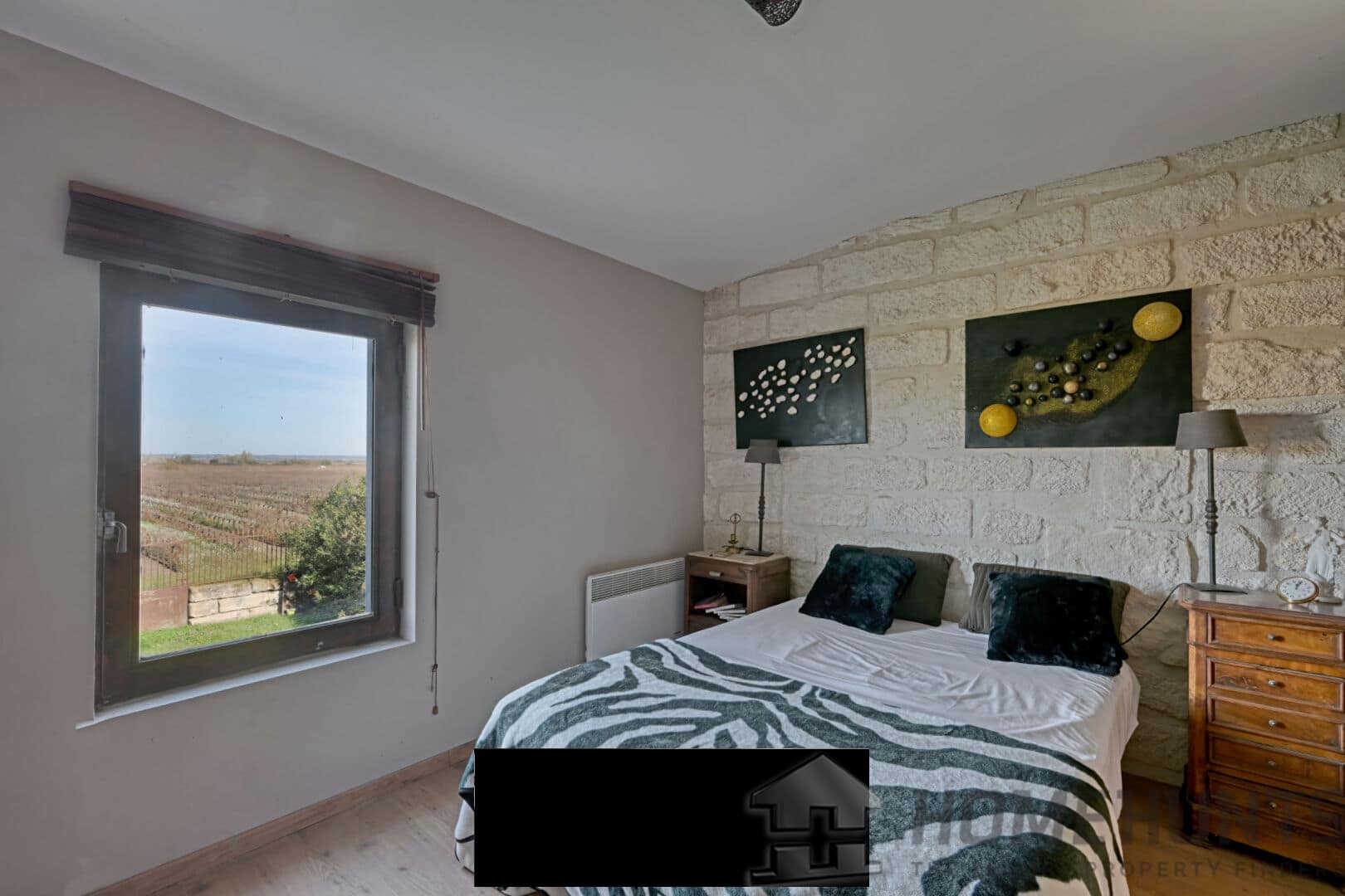 property_HH-15902677-9