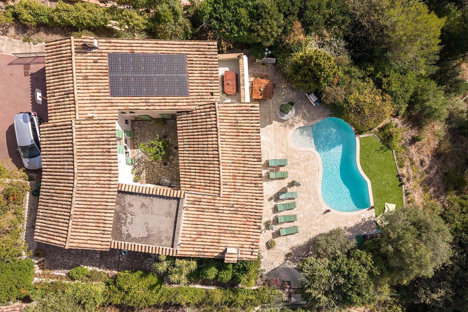 property_HH-15966790-10