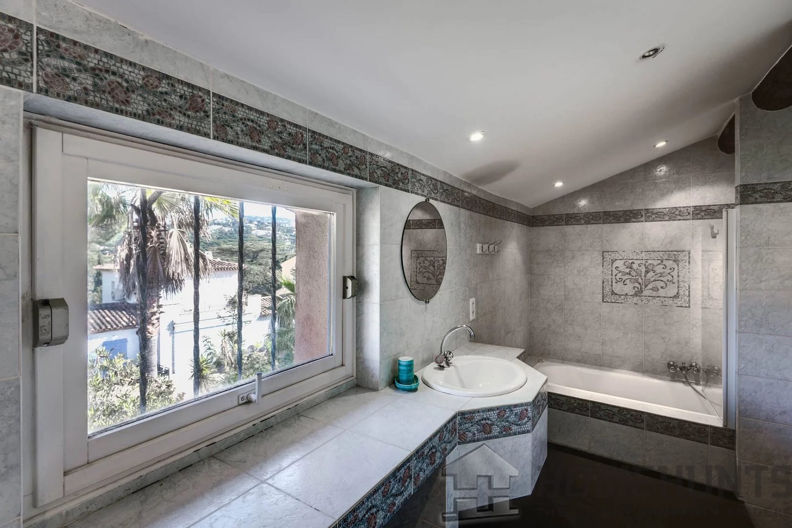 property_HH-15970354-10